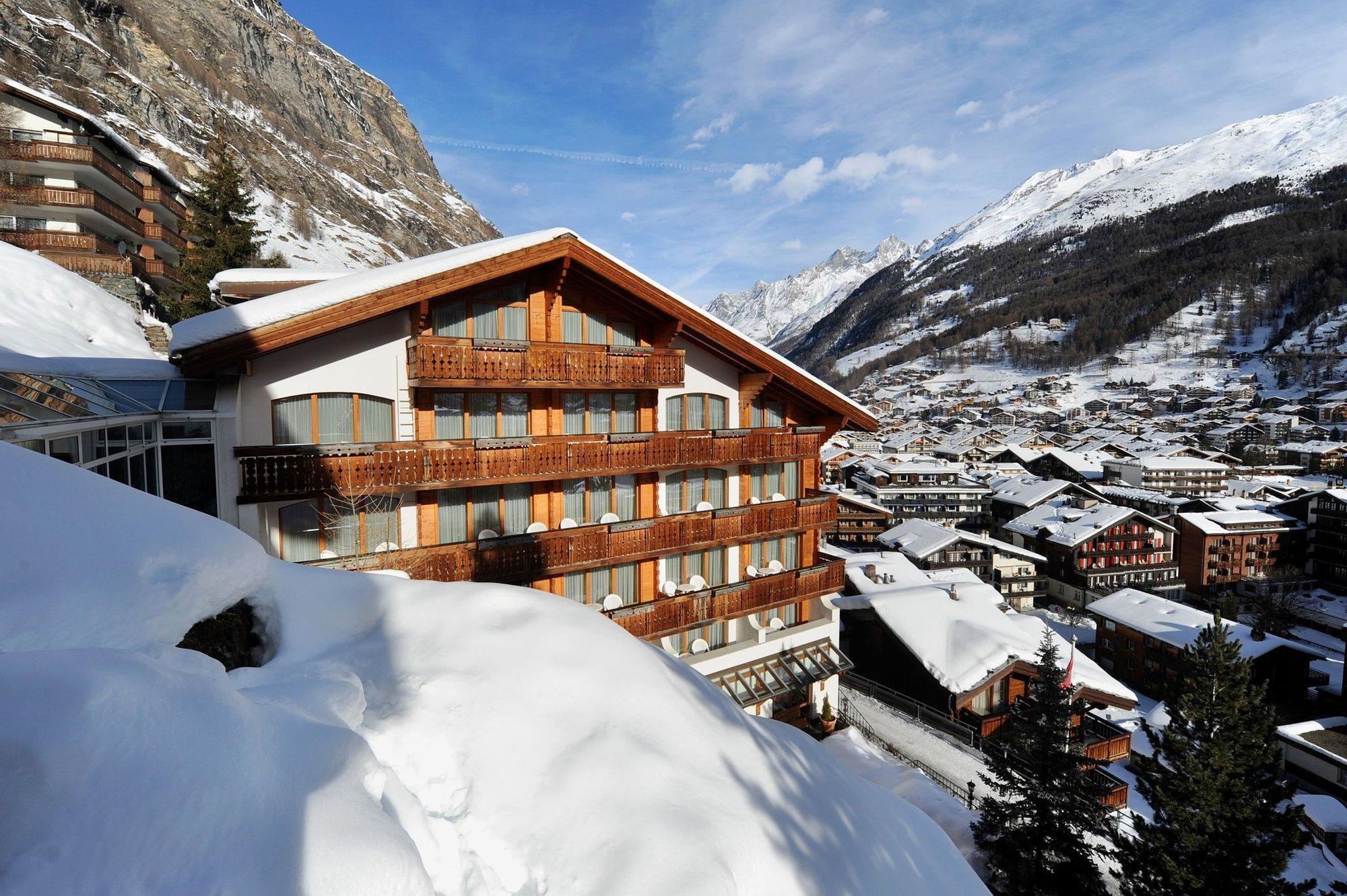 Hotel Tschugge Zermatt Buitenkant foto